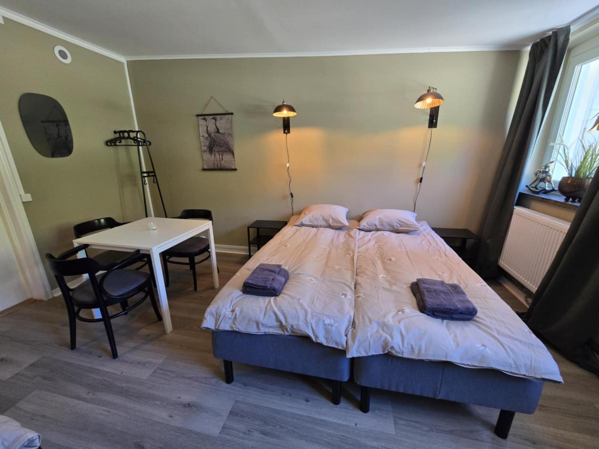 Stora Ekeberg Vandrarhem Axvall Bagian luar foto