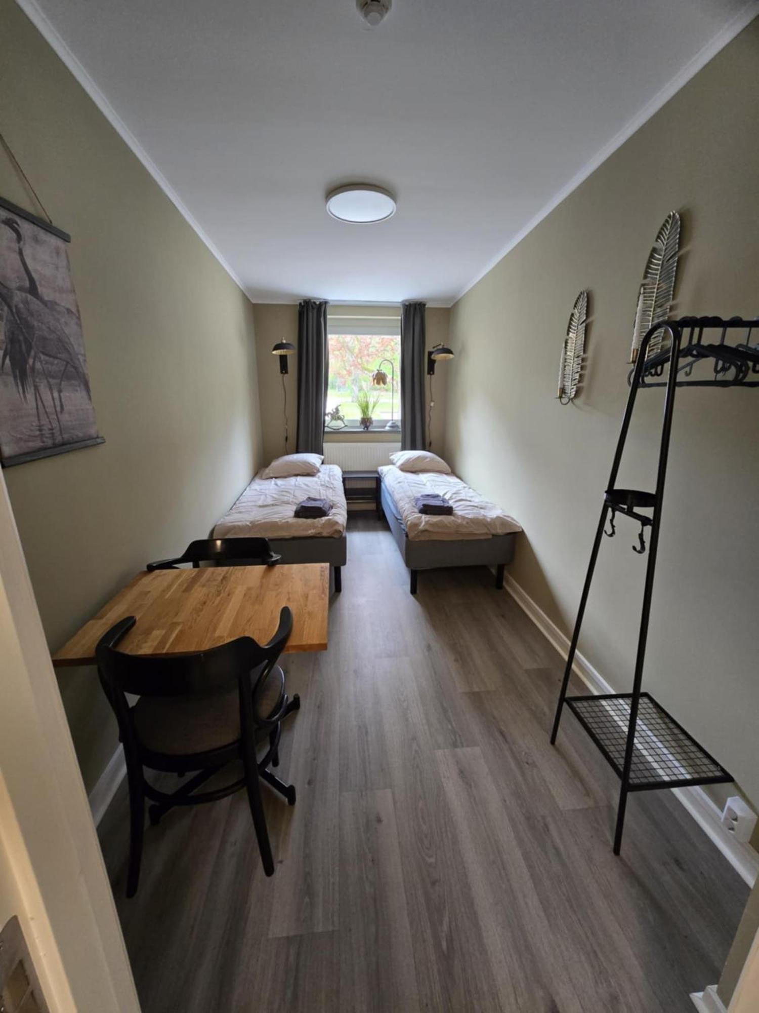Stora Ekeberg Vandrarhem Axvall Bagian luar foto